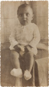 Manuel Ramón, a los siete meses de edad, julio de 1937